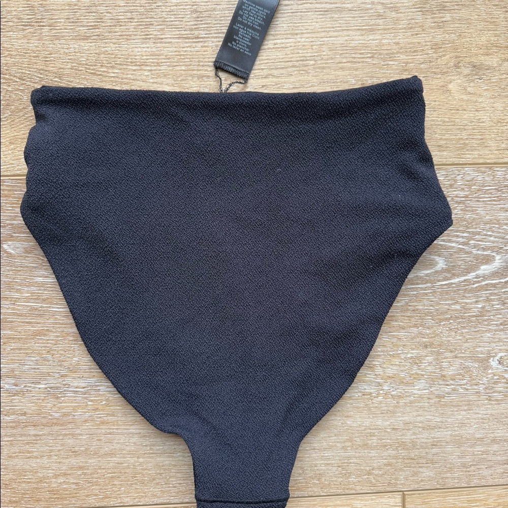 Nuuds swim suit set - New with tags - Picture 2 of 4